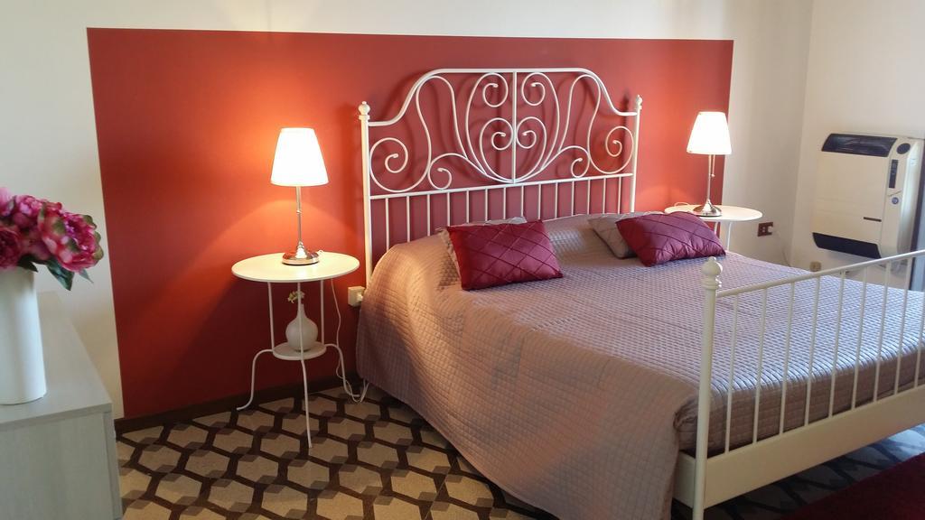 Arete Guest House Syracuse Cameră foto